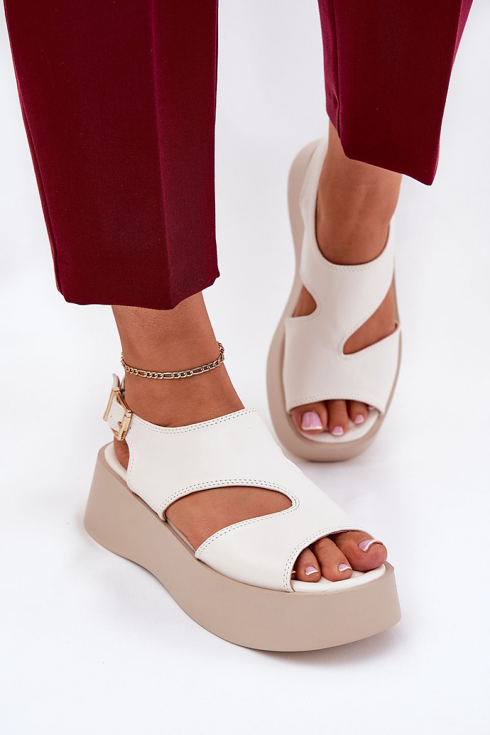  Cothurnes model 209900 Step in style 