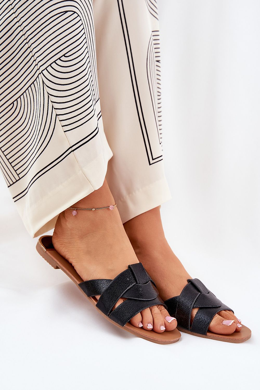  Clacquettes model 209936 Step in style 