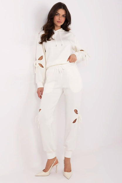  L`ensemble model 210123 NM 