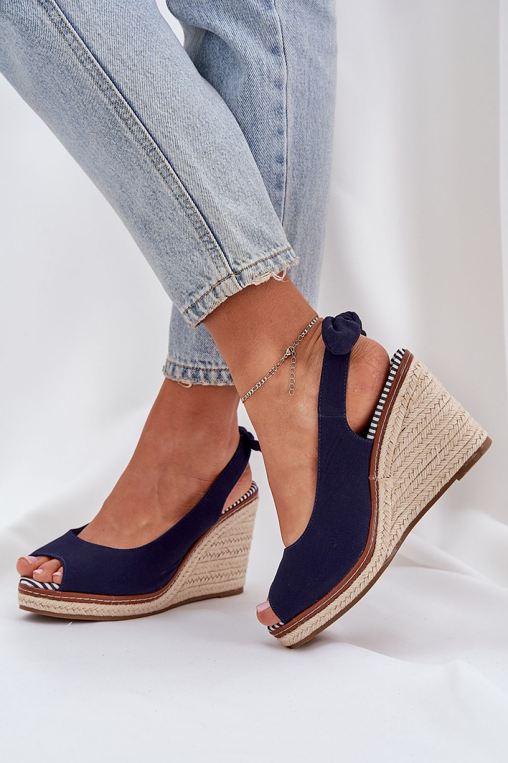  Cothurnes model 210162 Step in style 