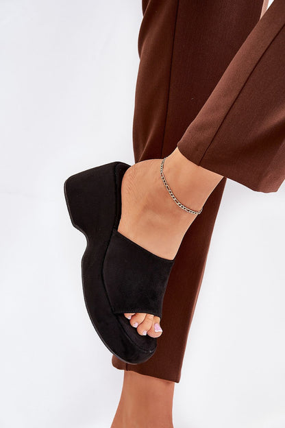  Clacquettes model 210172 Step in style 