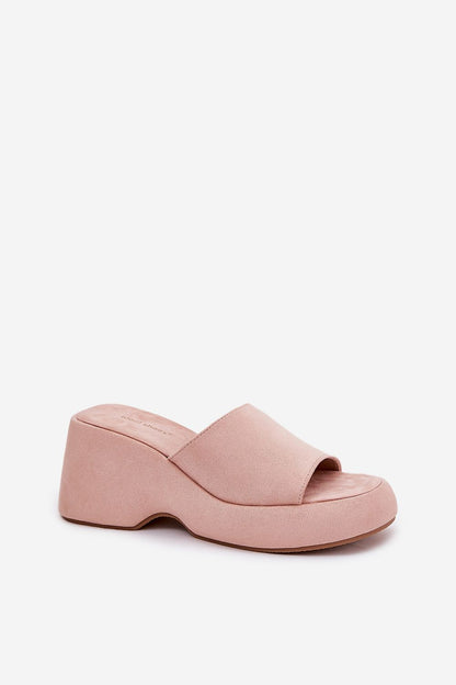  Clacquettes model 210173 Step in style 