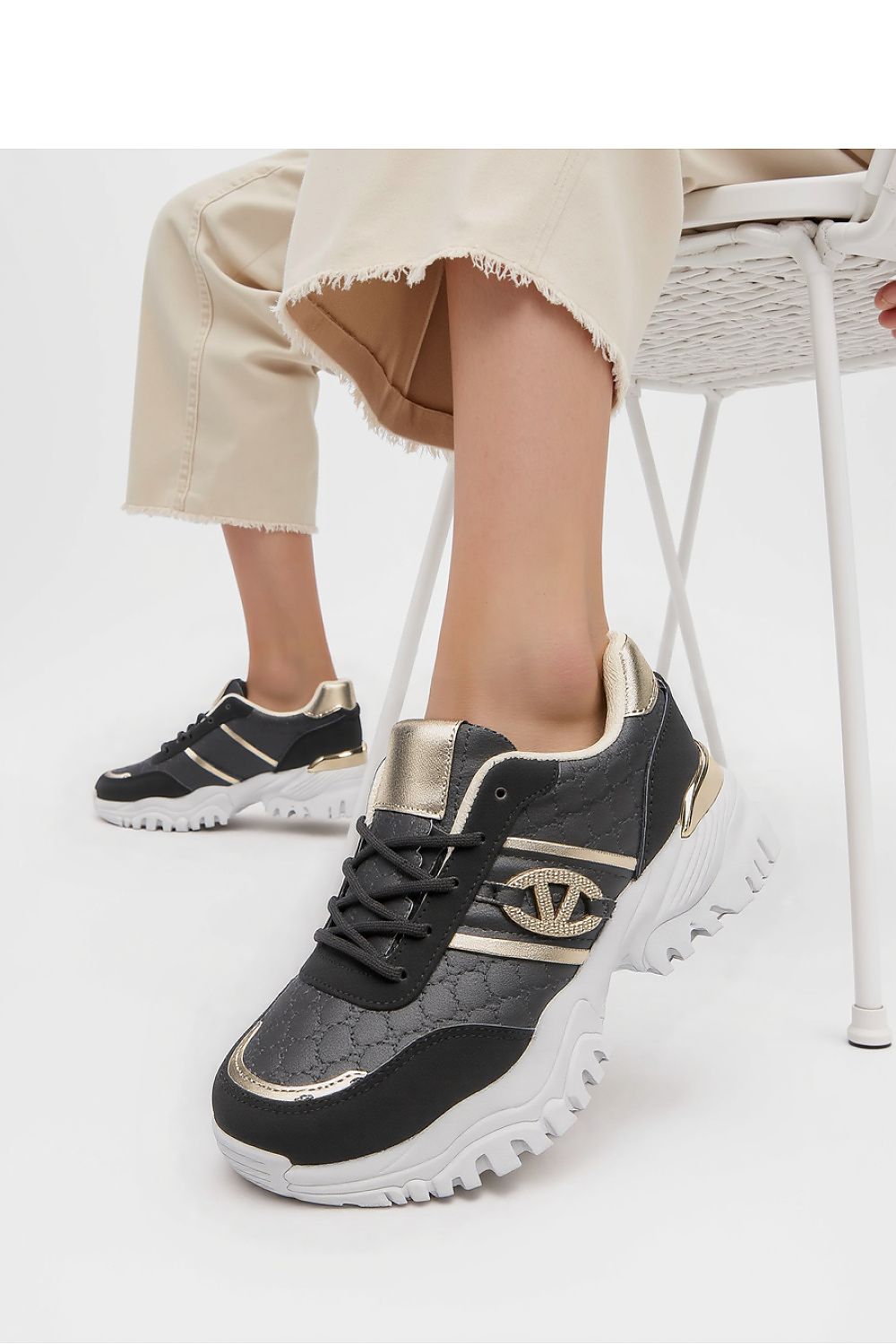  Chaussures de sport model 210194 Inello 