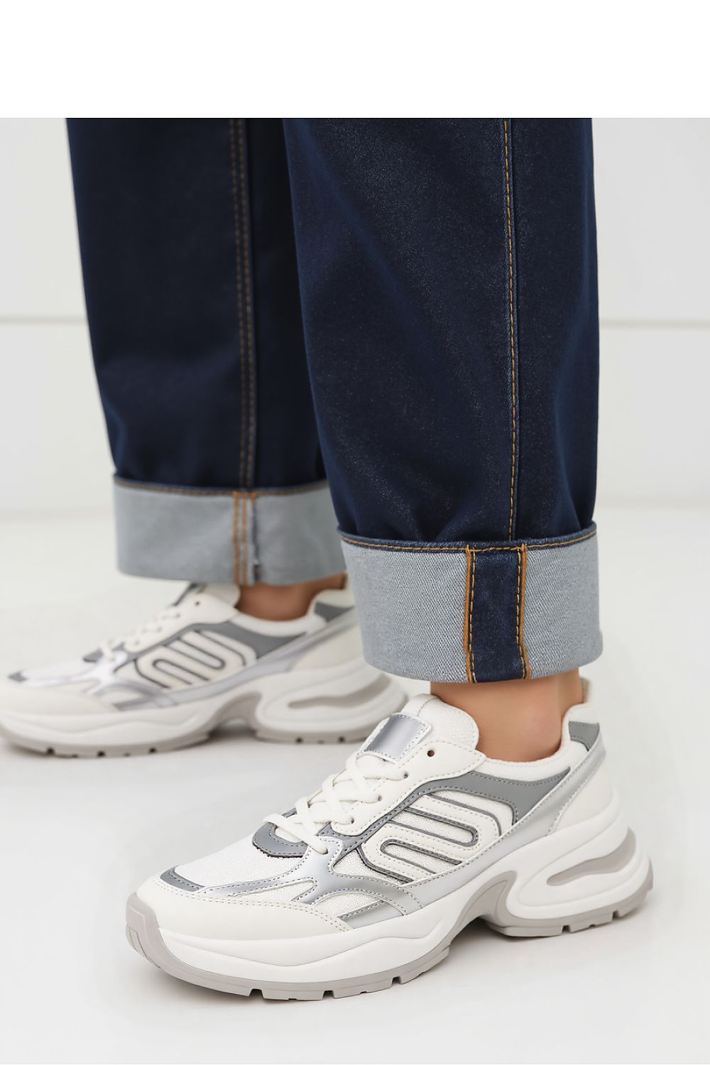  Chaussures de sport model 210212 Inello 