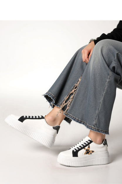  Chaussures de sport model 210231 Inello 