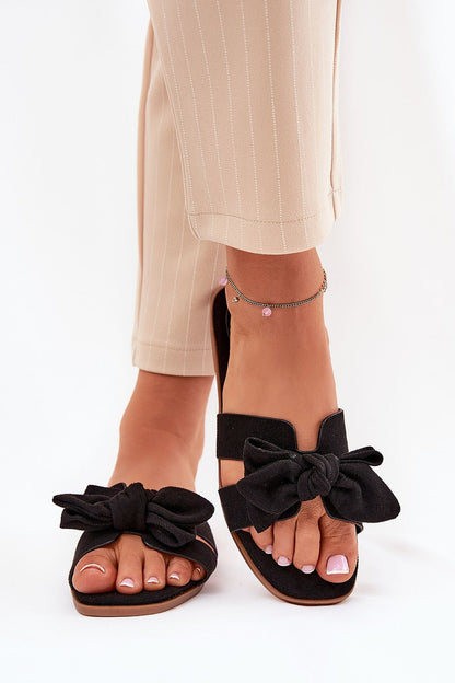  Clacquettes model 210791 Step in style 