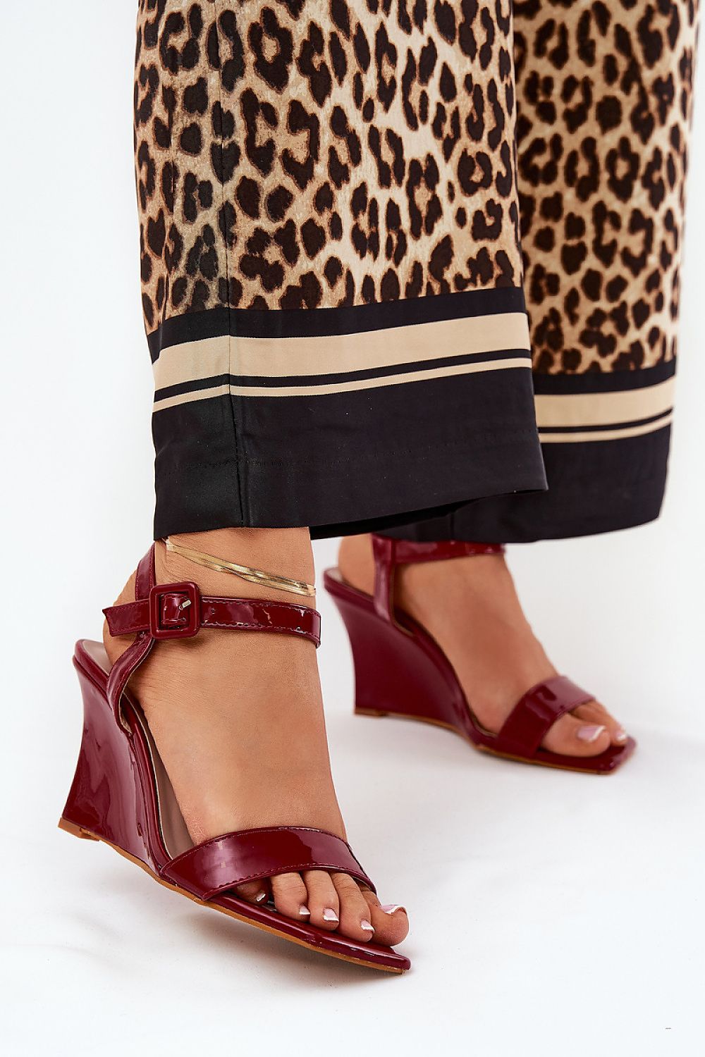  Cothurnes model 210796 Step in style 