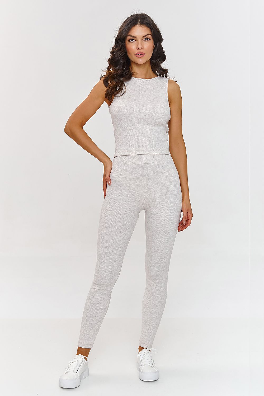  L`ensemble model 209649 Makadamia 