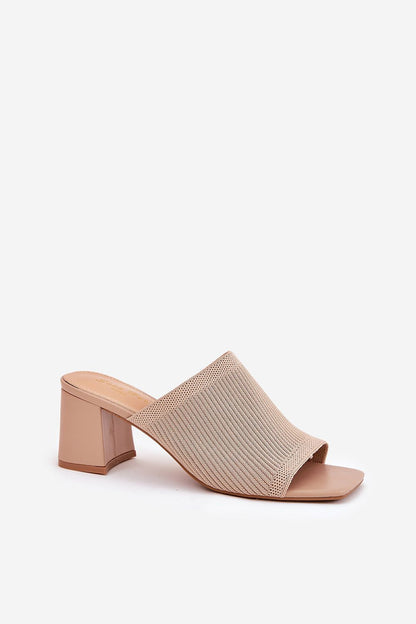  Clacquettes model 211021 Step in style 