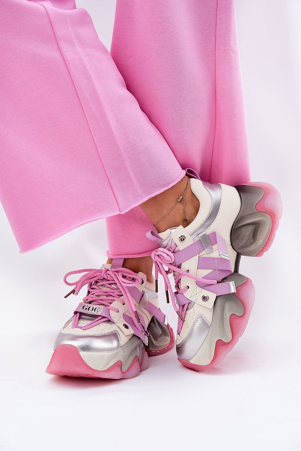  Chaussures de sport model 211310 Step in style 
