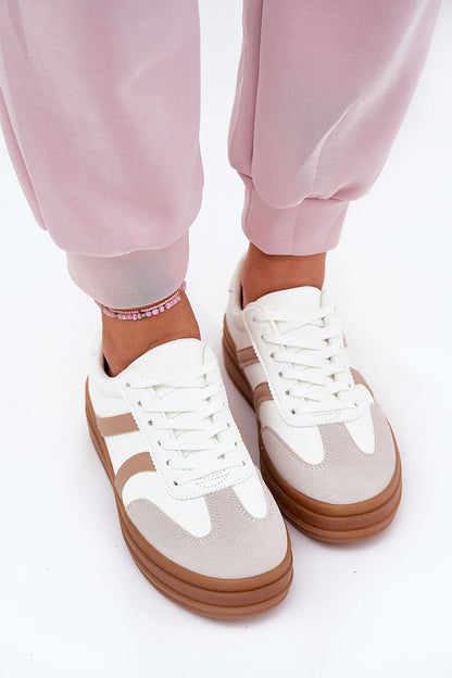  Chaussures de sport model 211347 Step in style 