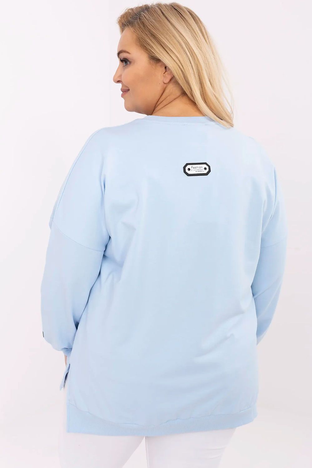  Sweatshirt model 211735 Relevance 