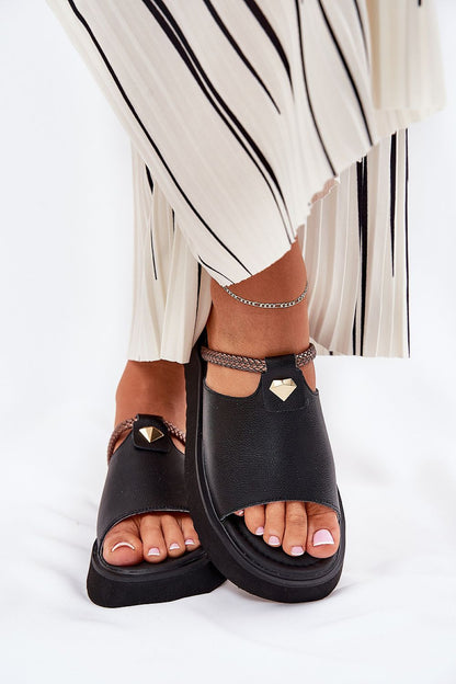  Clacquettes model 211967 Step in style 