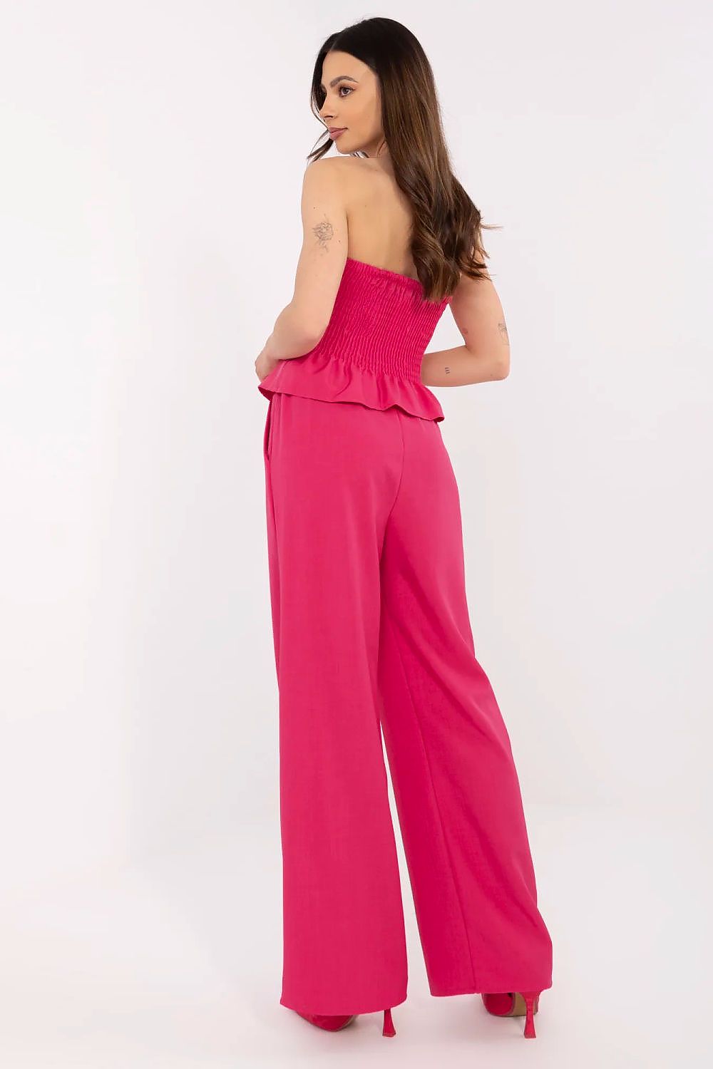 L`ensemble model 212275 Italy Moda 