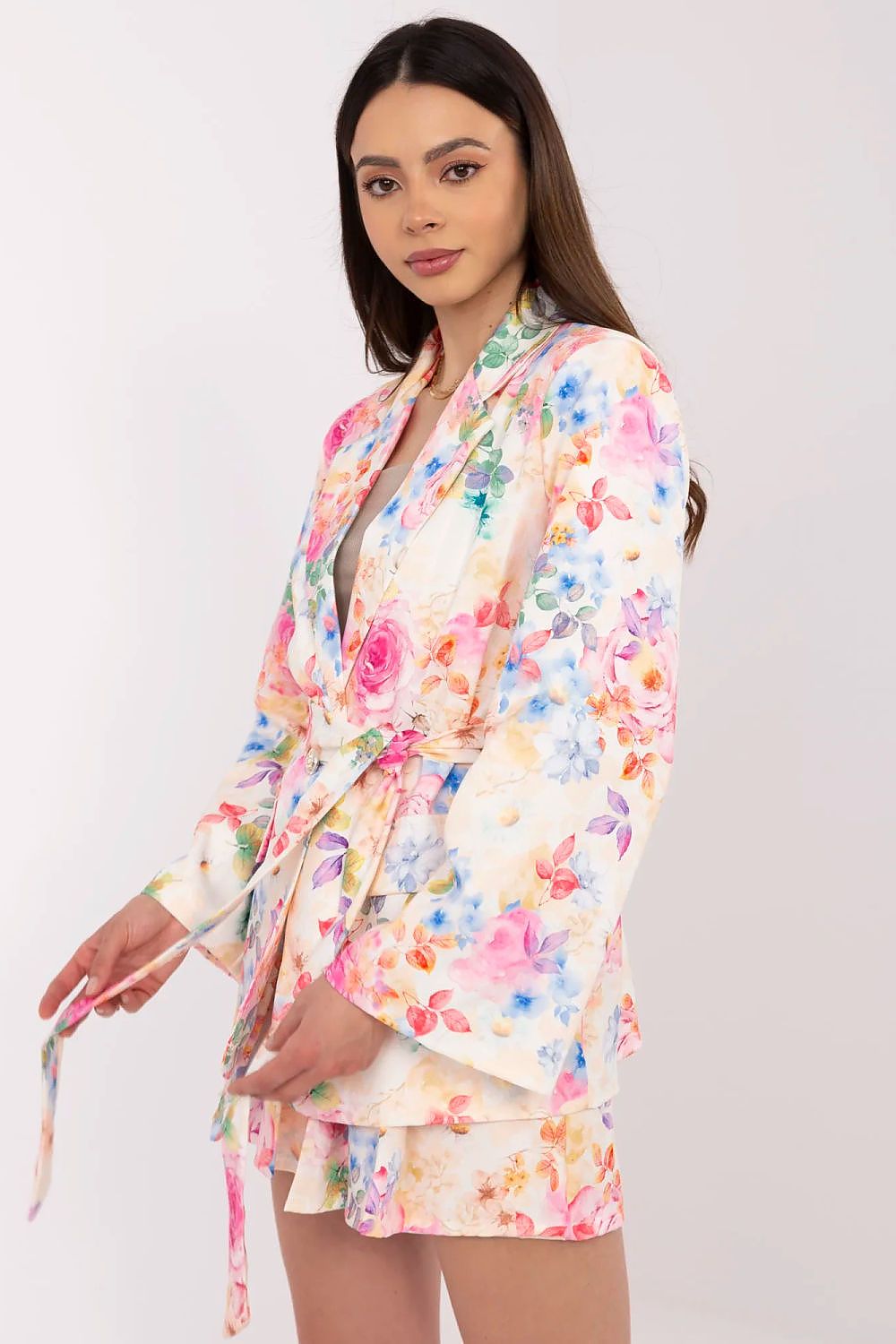  L`ensemble model 212288 Italy Moda 