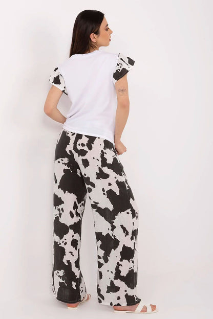  L`ensemble model 212521 Italy Moda 