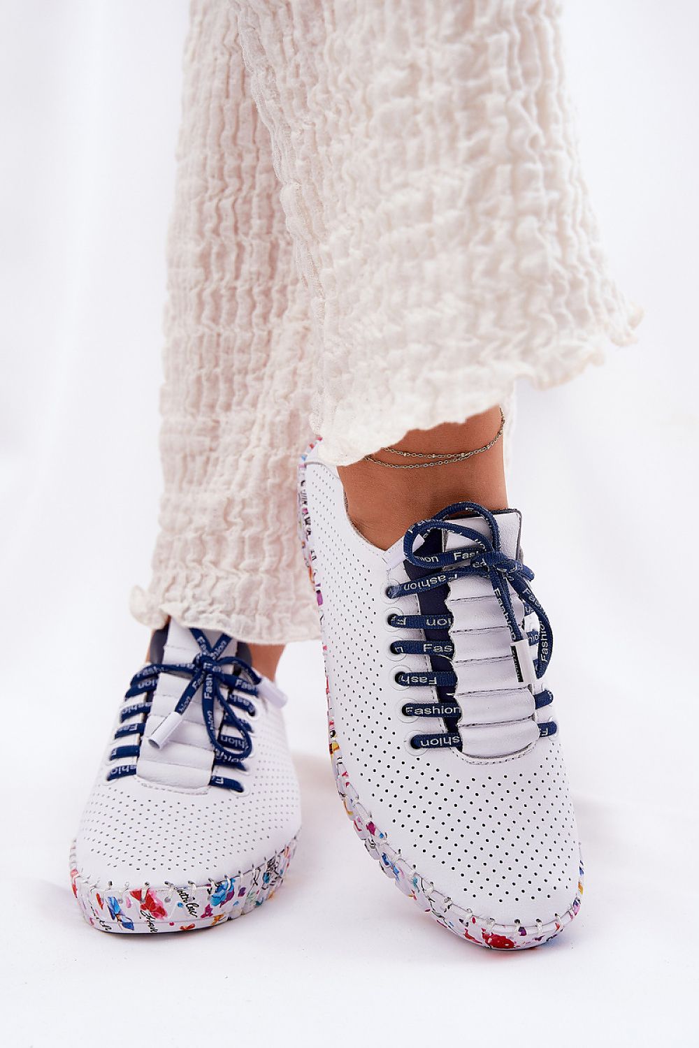  Chaussures Basses model 212556 Step in style 