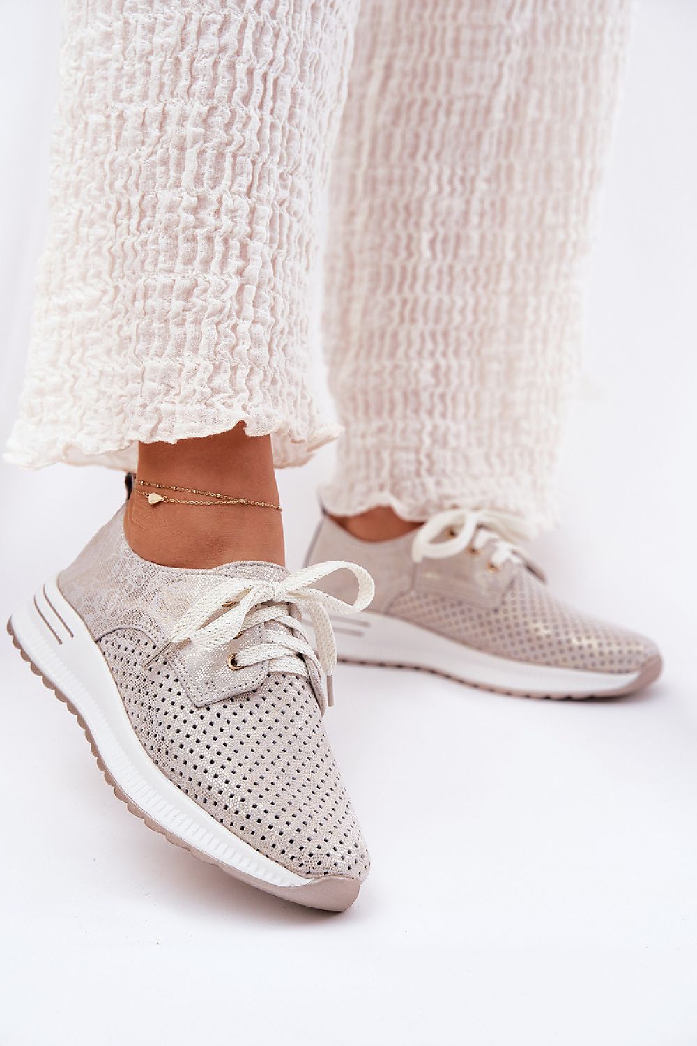  Chaussures Basses model 212558 Step in style 