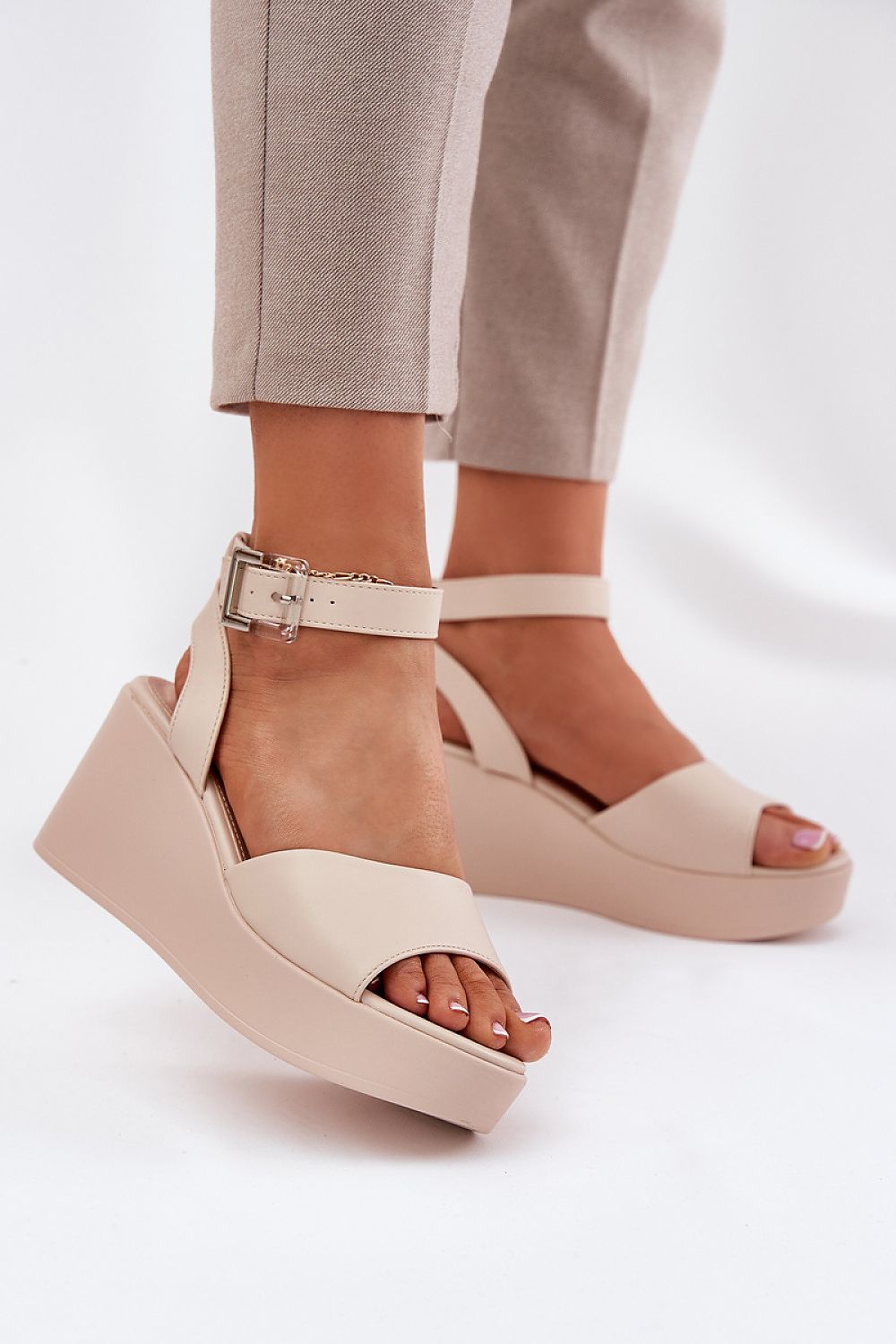  Cothurnes model 212817 Step in style 