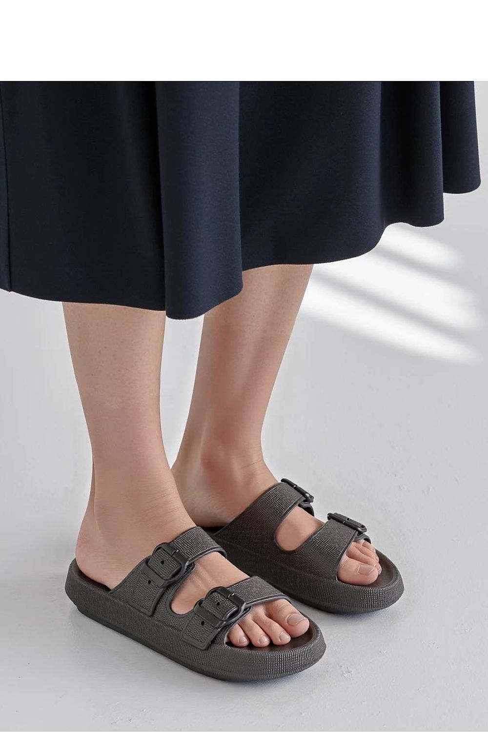  Clacquettes model 212945 Inello 
