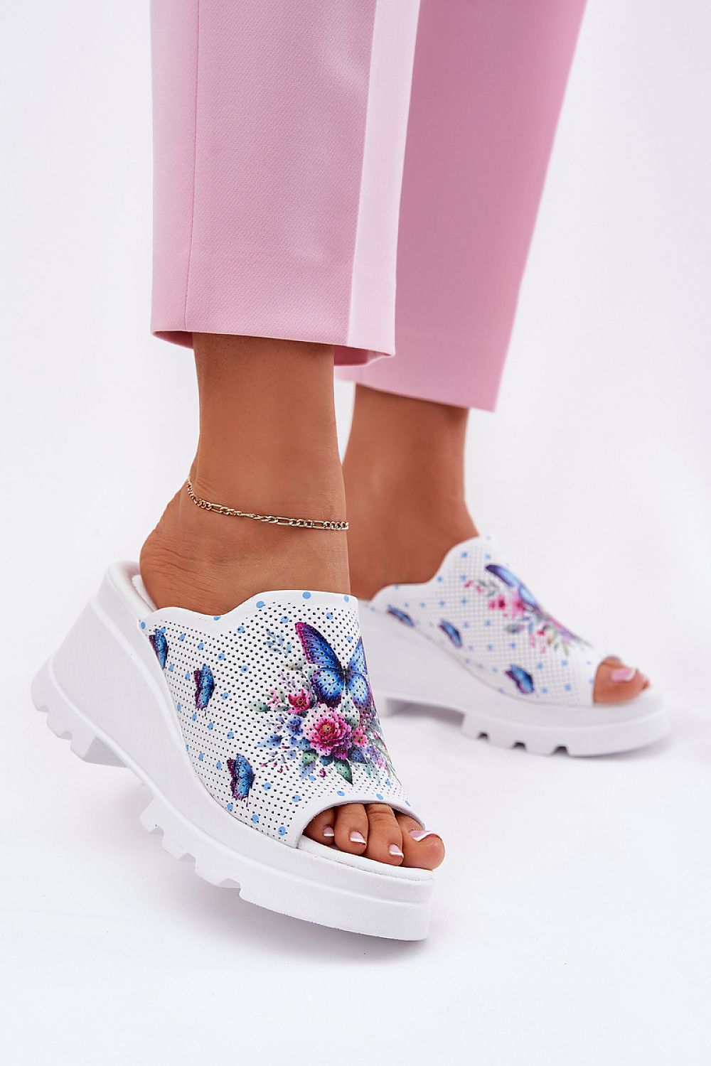  Clacquettes model 213035 Step in style 