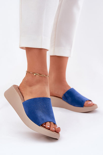  Clacquettes model 213045 Step in style 