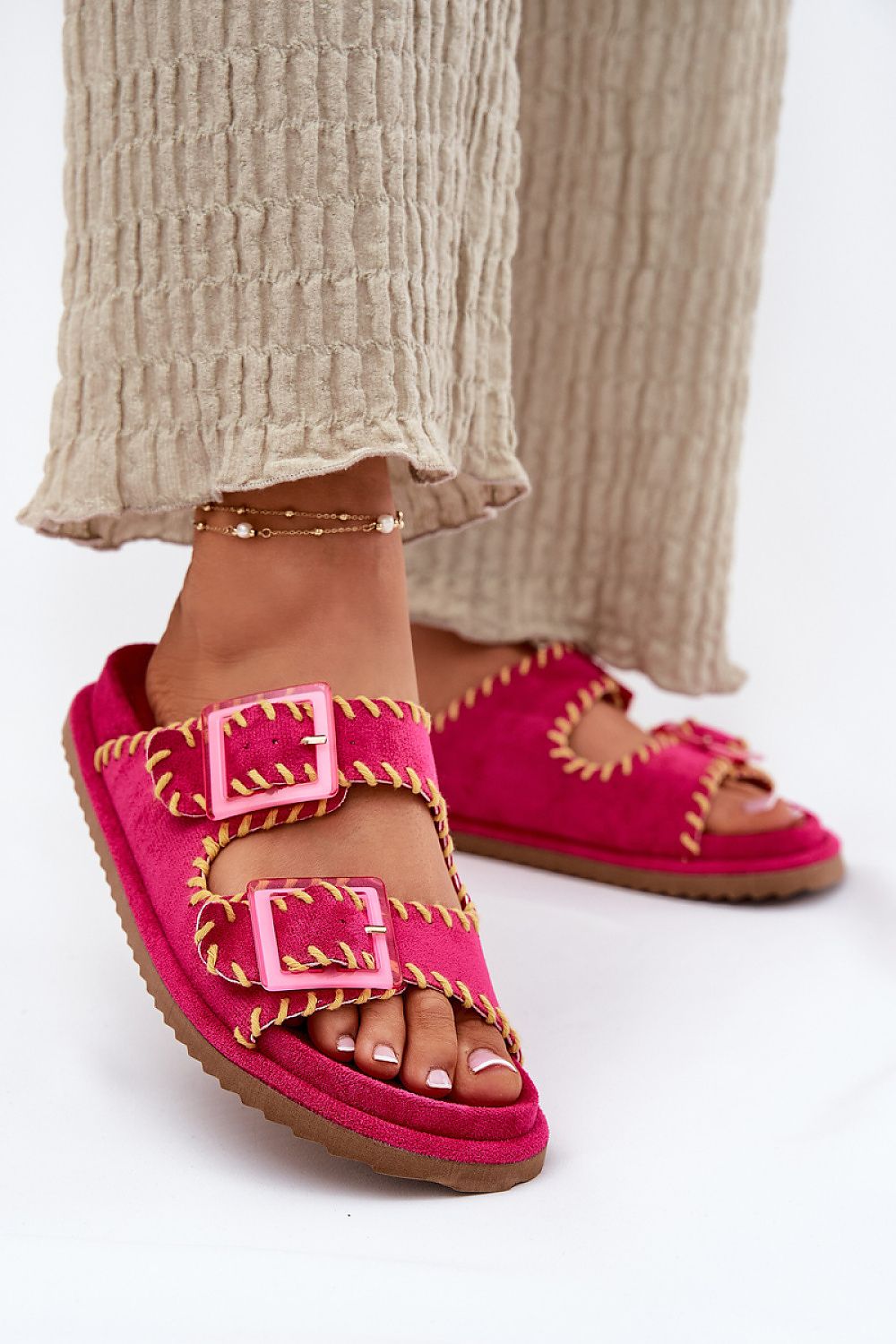  Clacquettes model 213961 Step in style 