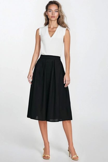  Jupe model 213972 Nife 