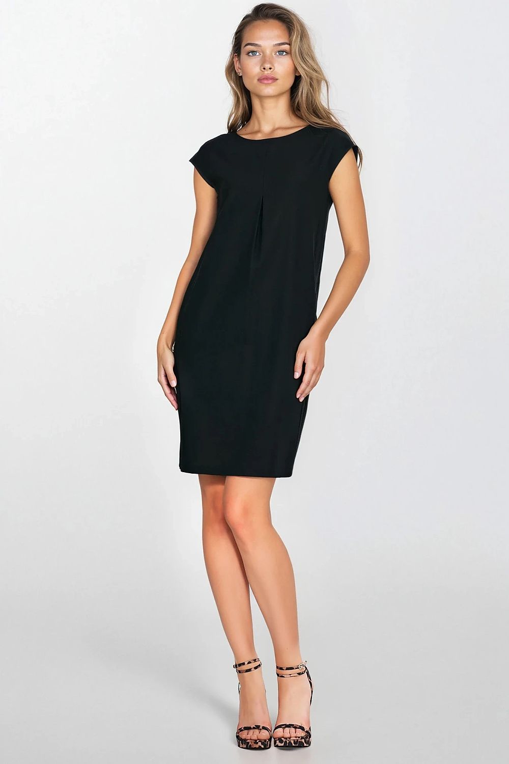  Robe de jour model 213976 Nife 