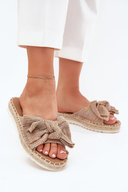  Clacquettes model 214130 Step in style 