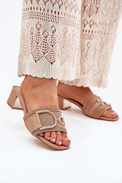  Clacquettes model 214132 Step in style 