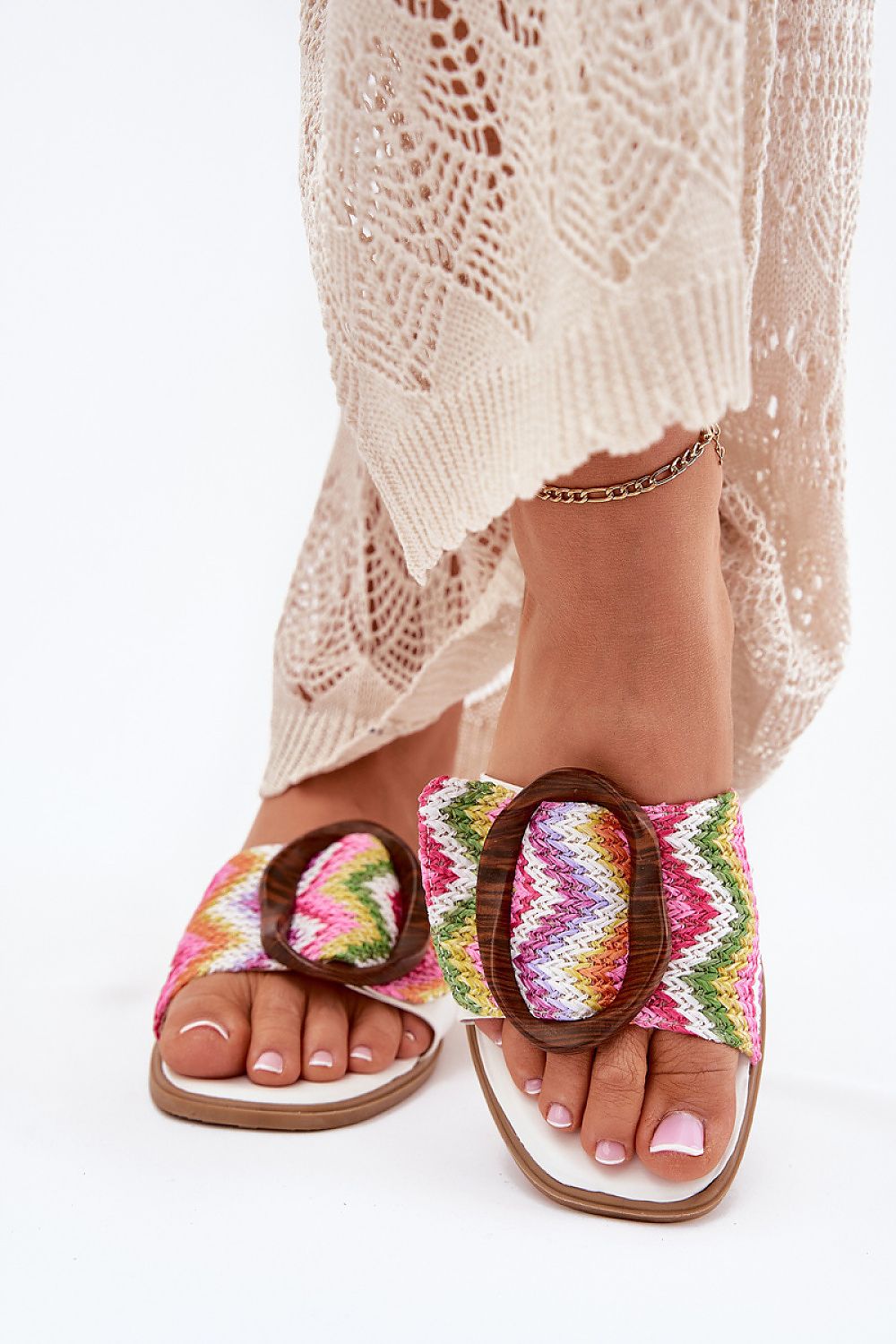  Clacquettes model 214135 Step in style 