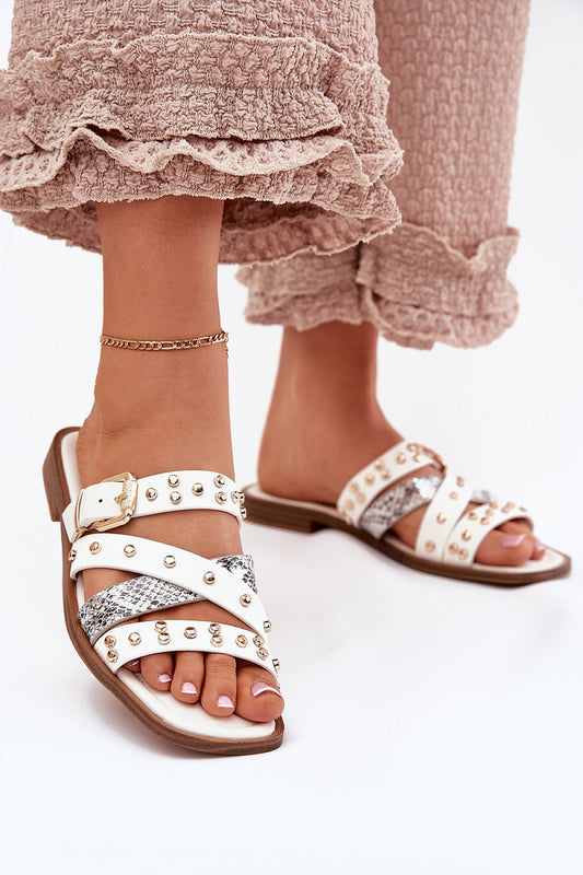  Clacquettes model 214136 Step in style 