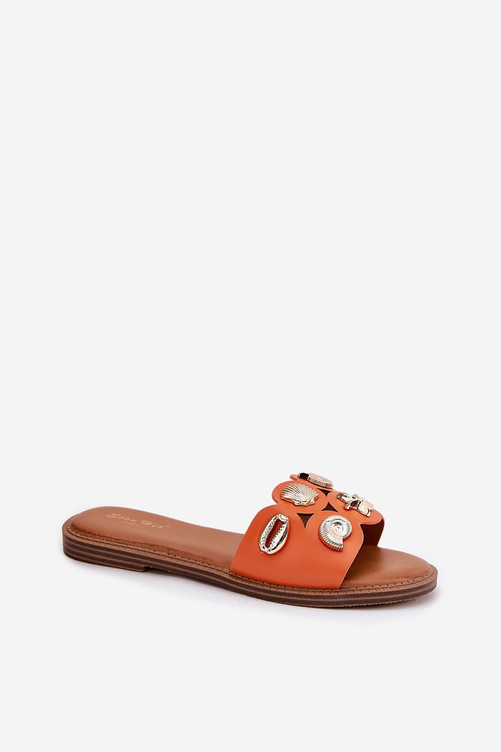  Clacquettes model 214142 Step in style 