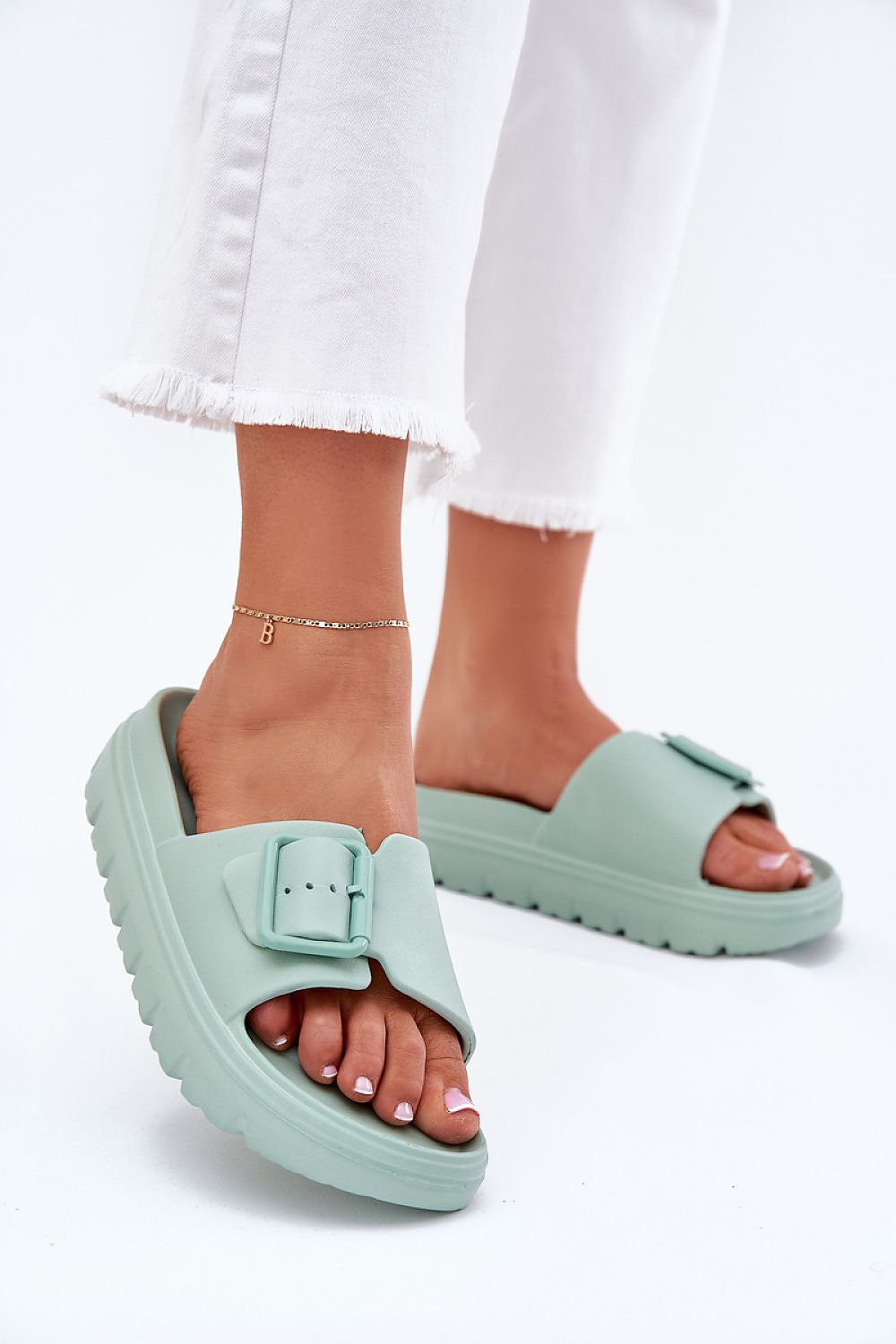  Clacquettes model 214369 Step in style 