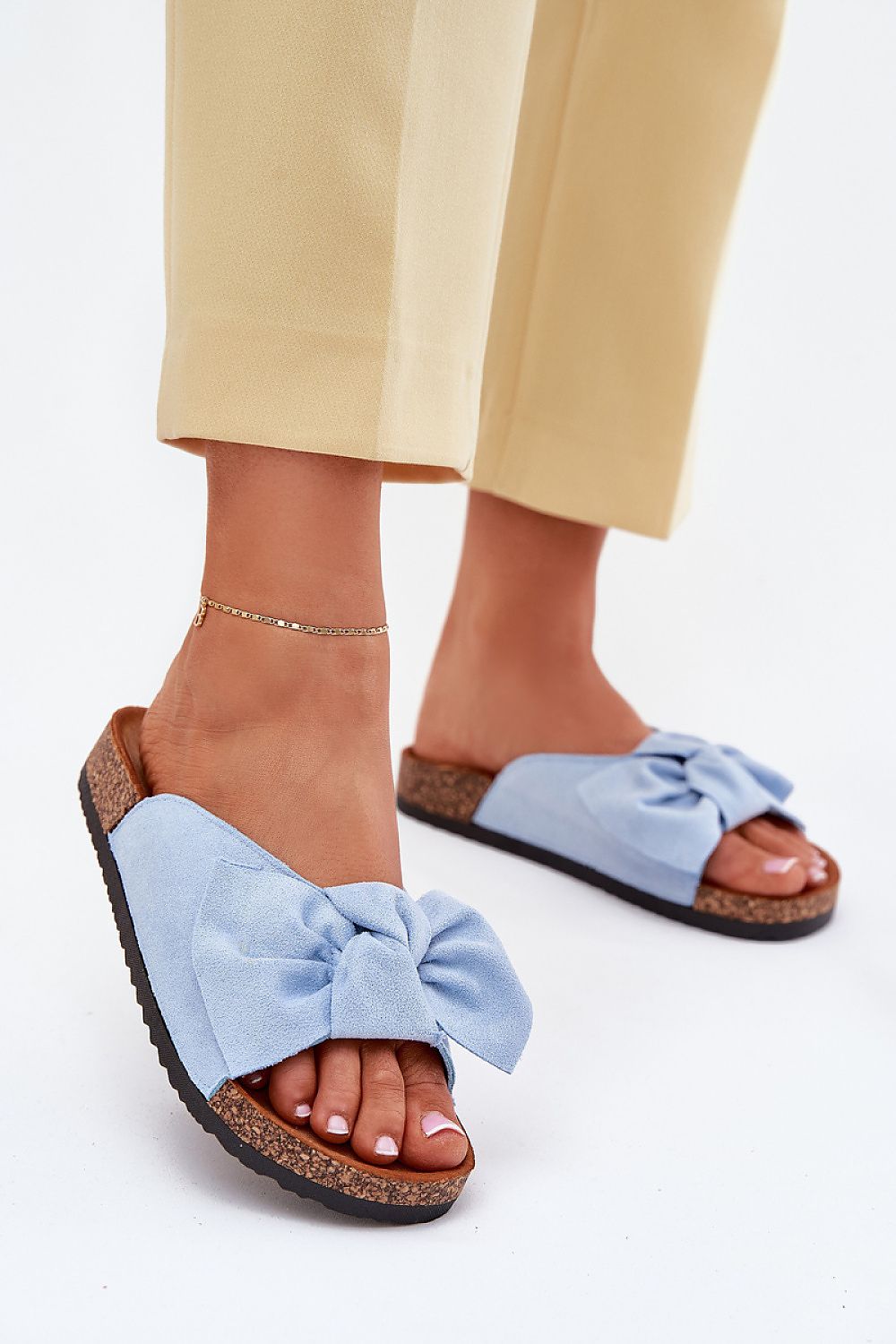  Clacquettes model 214492 Step in style 