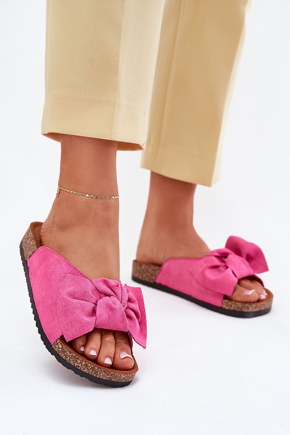  Clacquettes model 214496 Step in style 