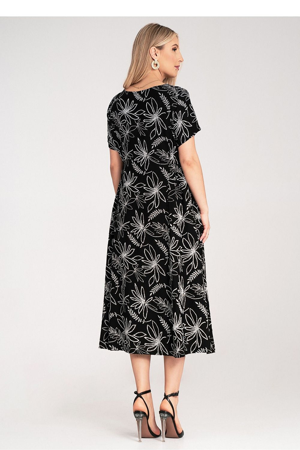  Robe de jour model 214789 Figl 