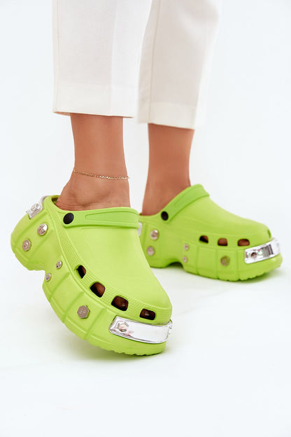  Clacquettes model 215052 Step in style 