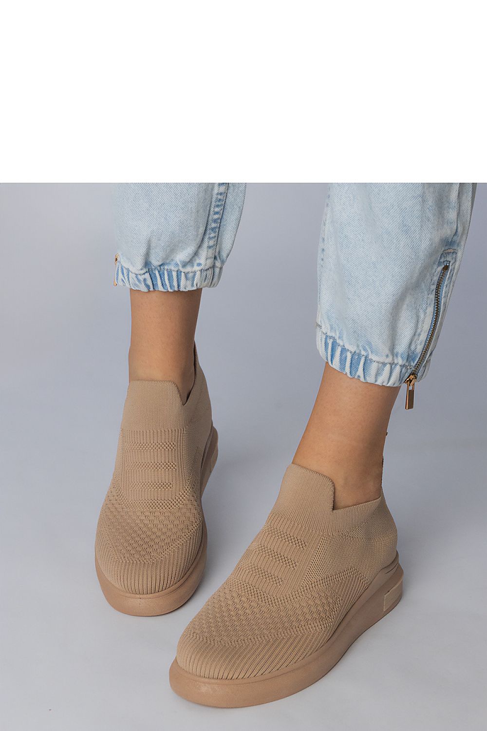  Chaussures de sport model 215450 PRIMO 