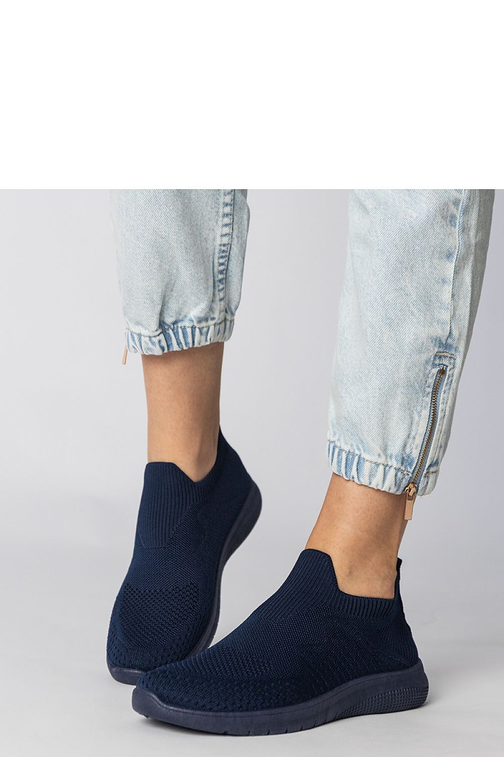  Chaussures de sport model 215453 PRIMO 