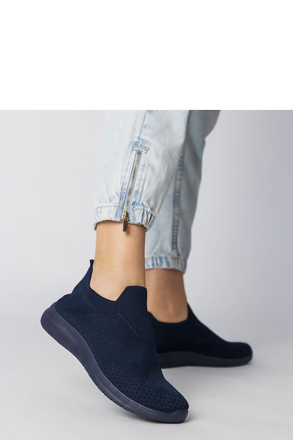  Chaussures de sport model 215453 PRIMO 