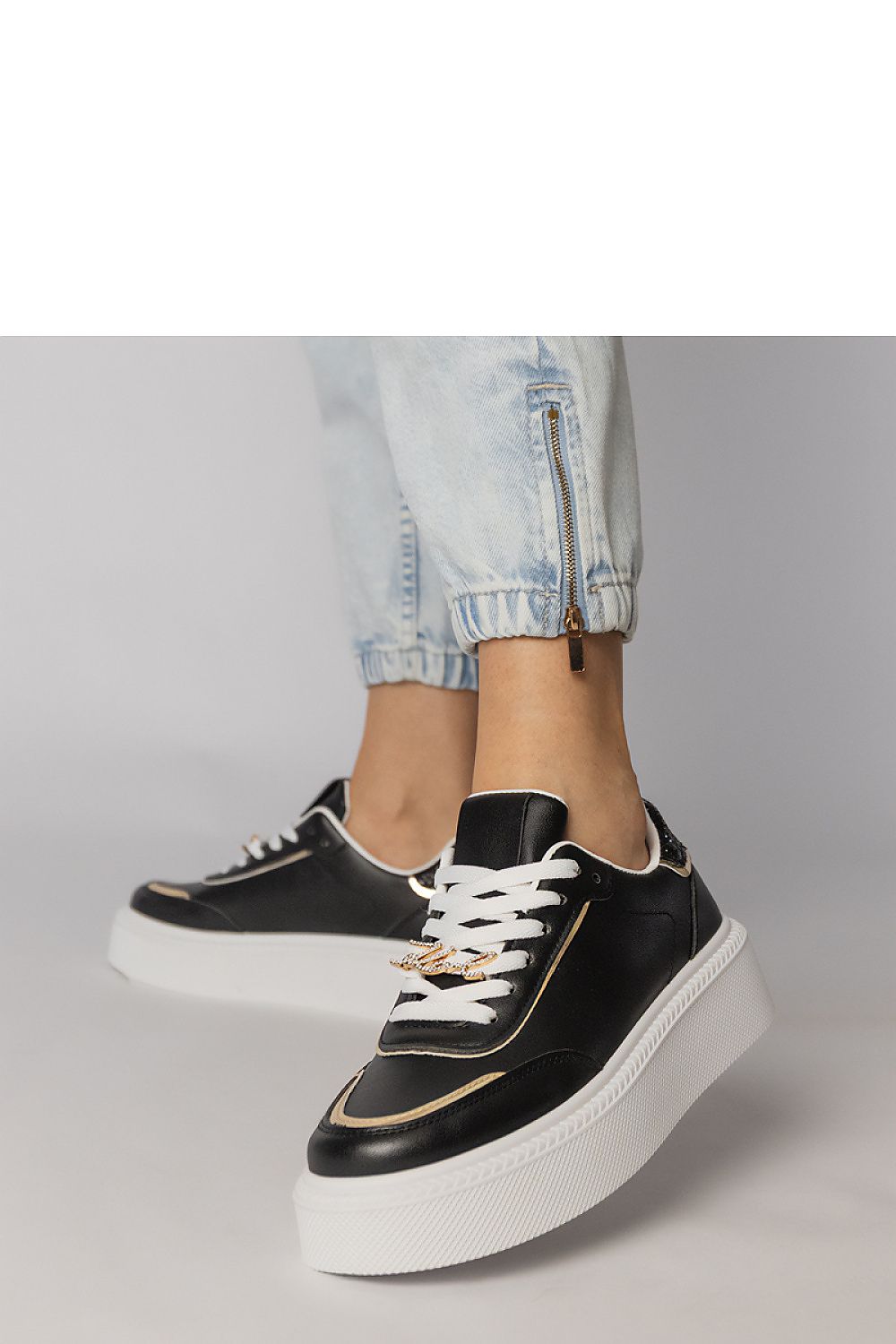  Chaussures de sport model 215458 PRIMO 