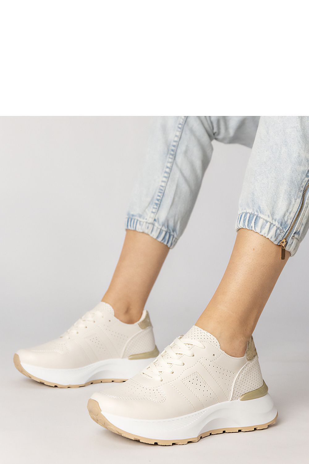  Chaussures de sport model 215462 PRIMO 