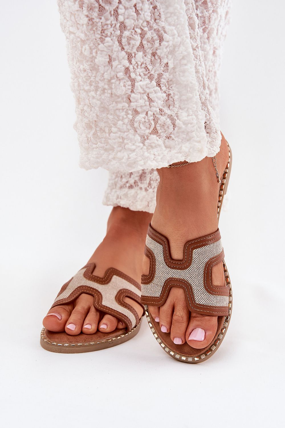  Clacquettes model 215664 Step in style 