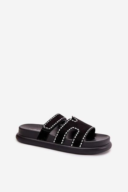  Clacquettes model 215725 Step in style 