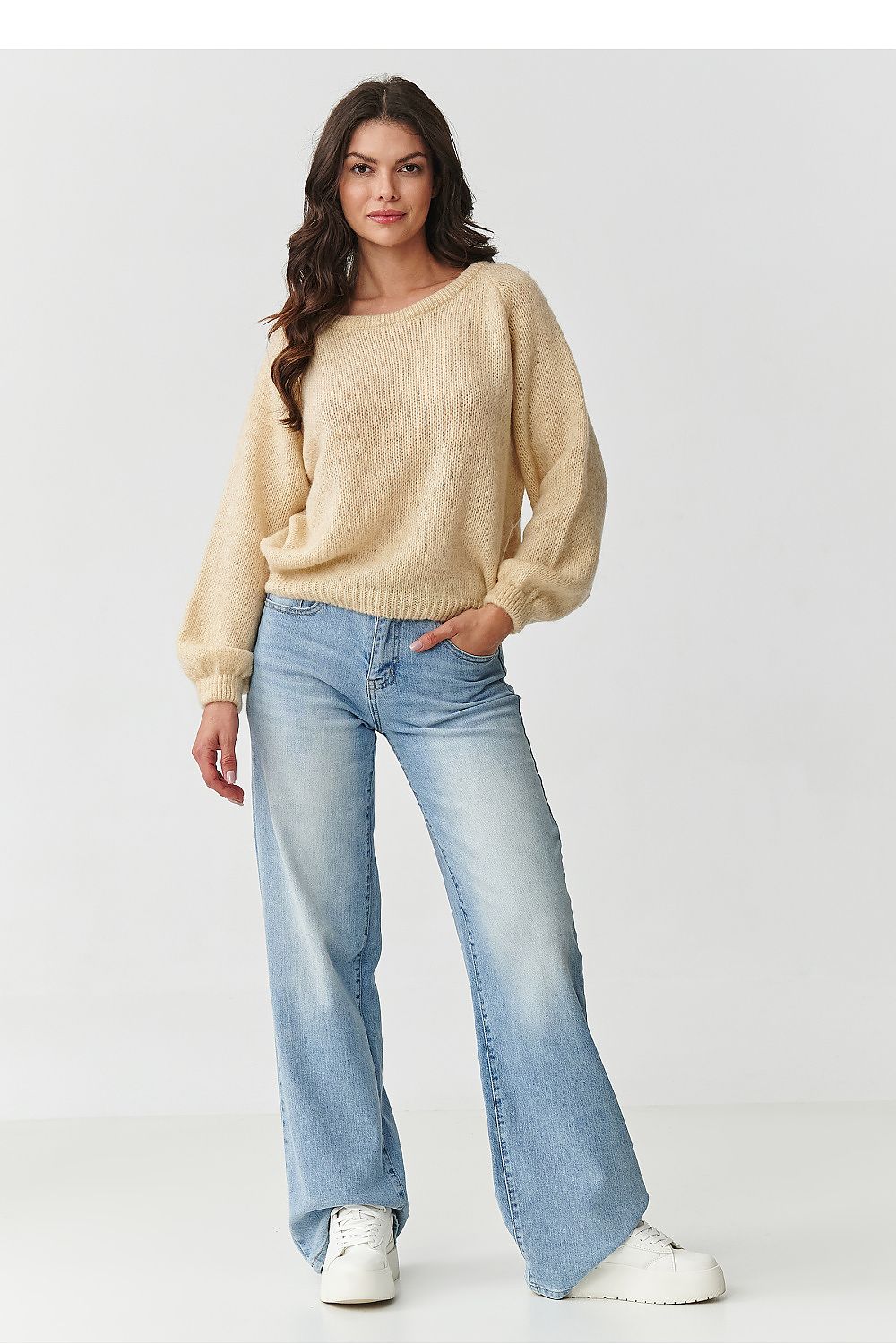  Chandail model 217390 Makadamia 