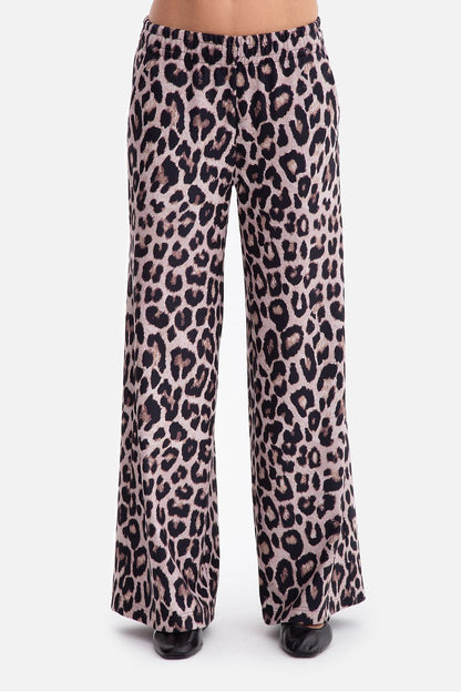  Pantalon femme model 218655 BeWear 