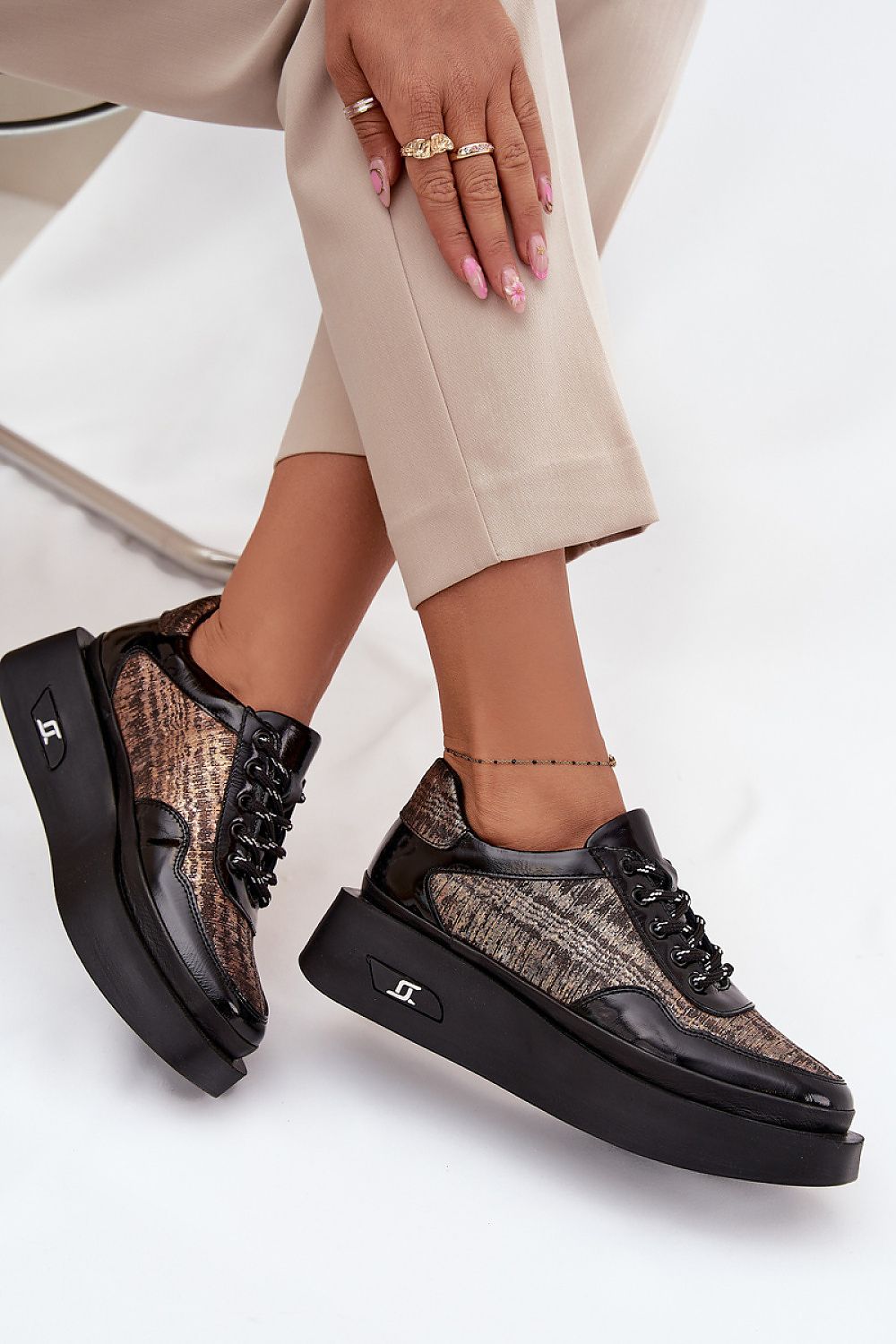  Chaussures Basses model 219105 Step in style 