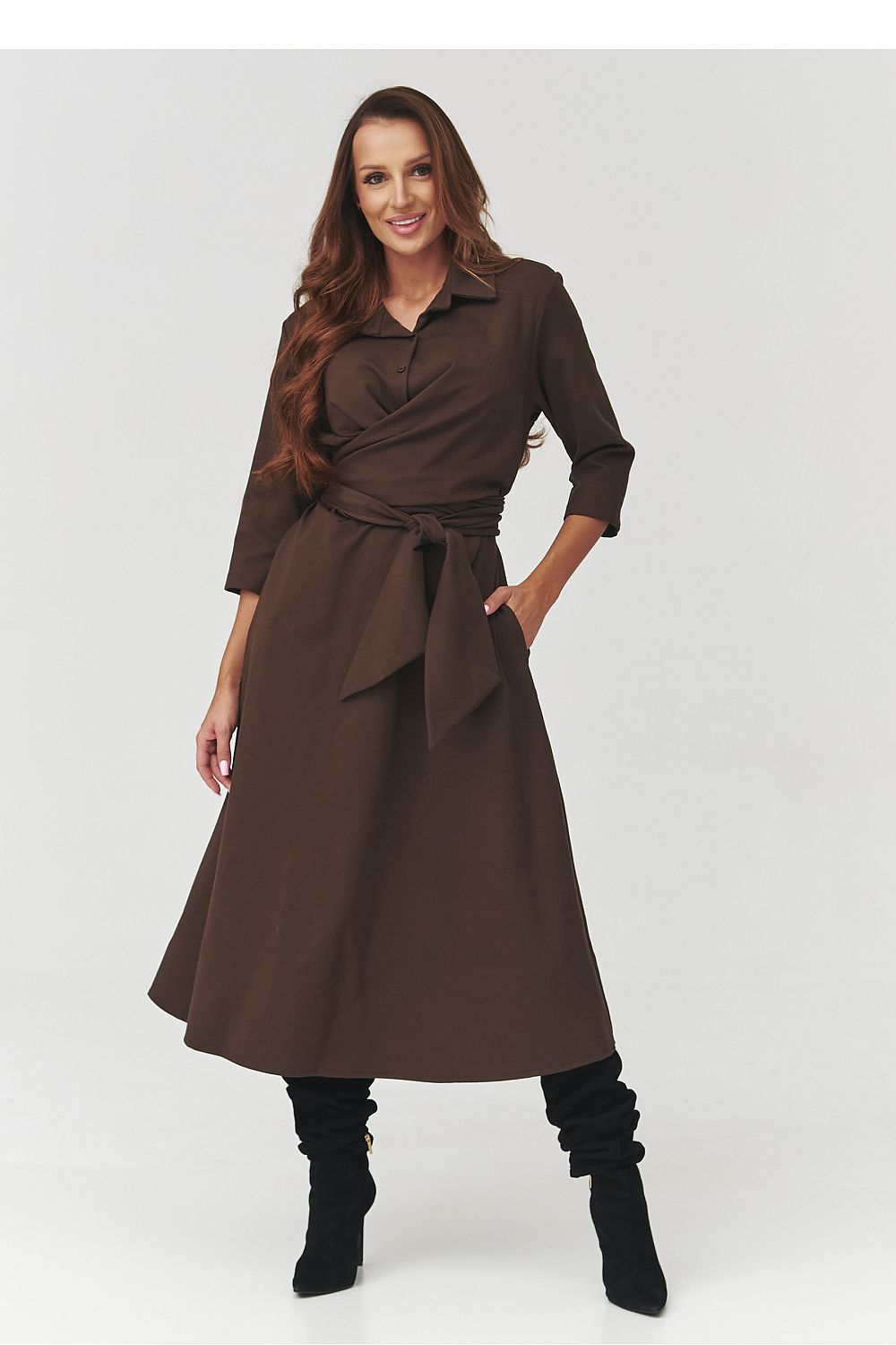  Robe de jour model 219745 Makadamia 